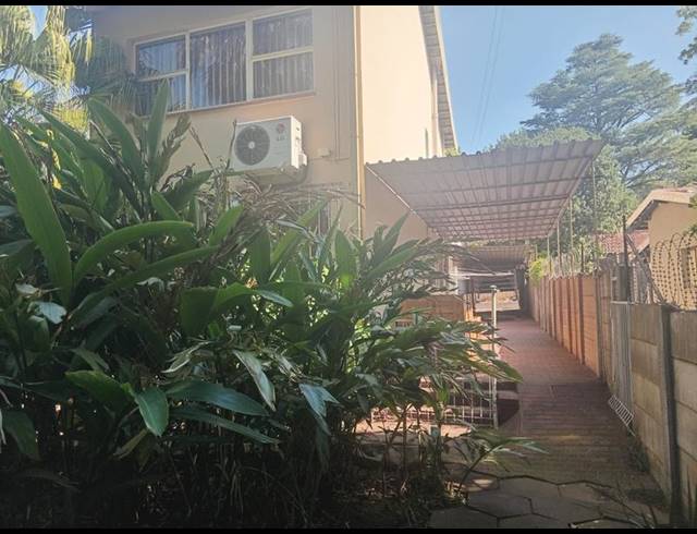 4 BEDROOM HOUSE FOR SALE IN ELDORAIGNE